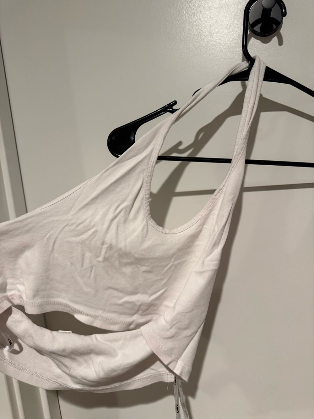 Only White Cropped Tank Top